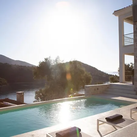 Elanthy-new Luxury With Private Sea Access Villa Sivota (Lefkada)